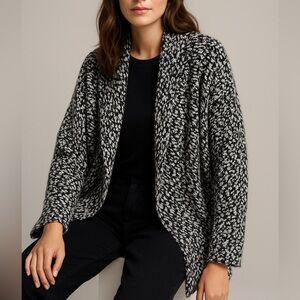 ASTR The Label Marled Bouclé Oversized Cardigan Black/White XS